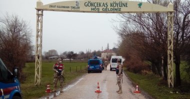 Gendarmerie troops at a checkpoint outside Gökçekaş, one of the quarantined villages in Sivas, Turkey, Sunday, March 29, 2020. (AA Photo)