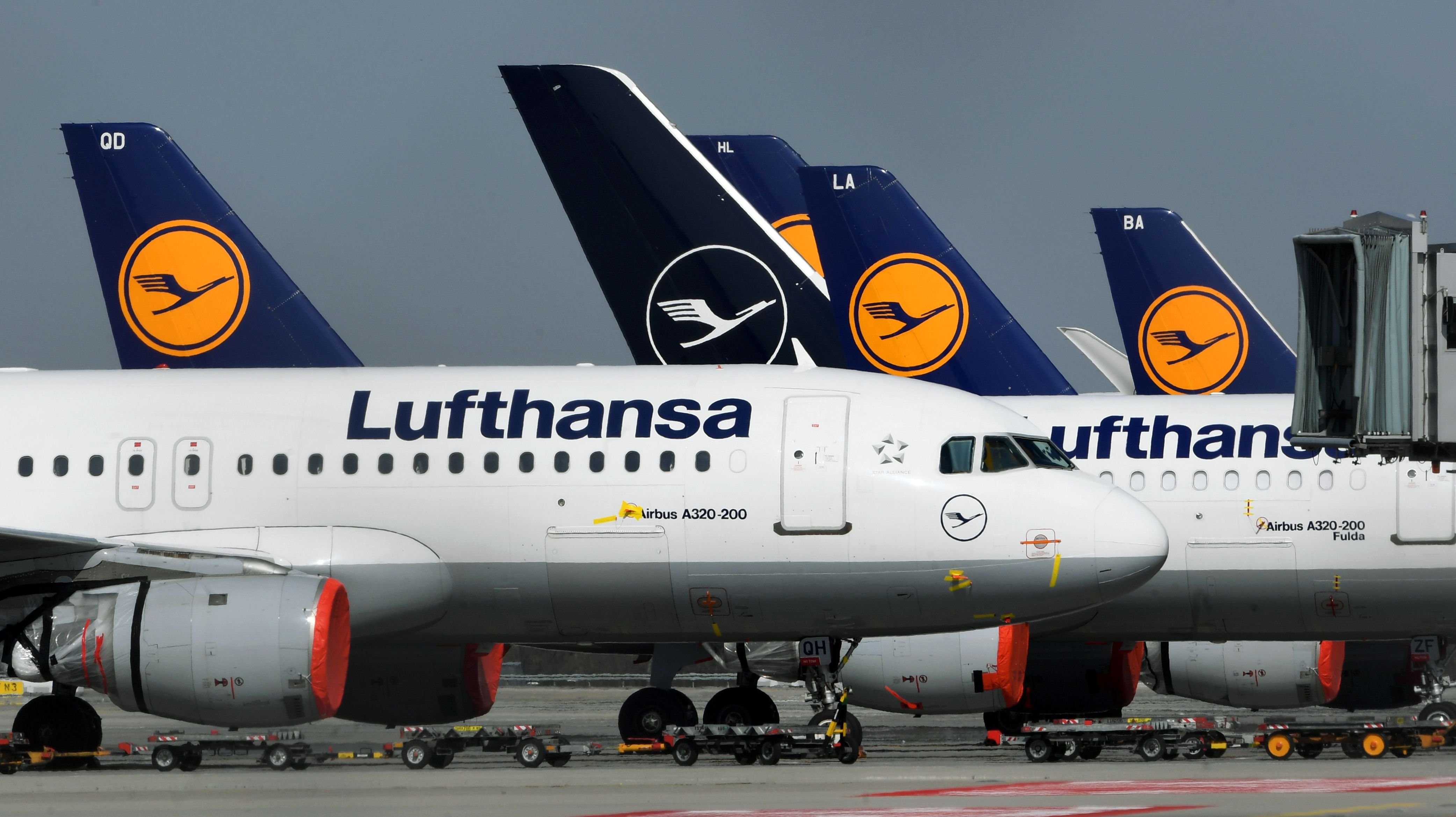 Over 60% of Lufthansa workforce to get reduced hours, airline to ...