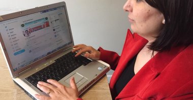 Anesthesiology and algology specialist professor Nebahat Bulut provides virtual consultations via social media, email or phones. (AA Photo)