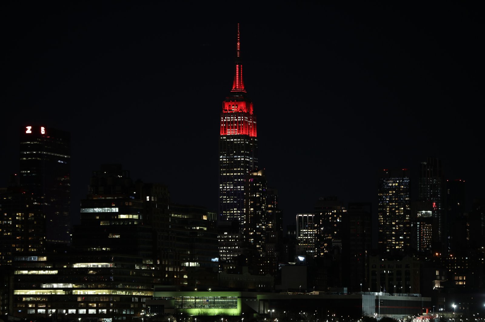 The Empire State Building lit up in red to honor health personnel amid the COVID-19 pandemic, Wednesday, April 1, 2020. (AA Photo)