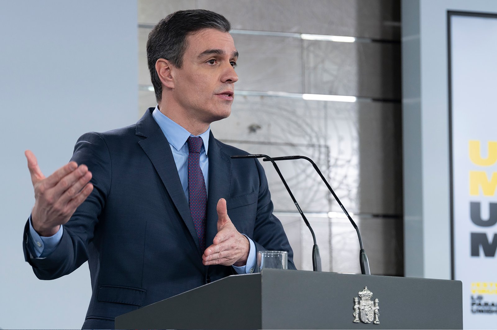 This handout picture made available by La Moncloa Palace (the Spanish Presidency) on April 4, 2020, shows Spanish Prime Minister Pedro Sanchez giving a press conference in Madrid. (AFP Photo)