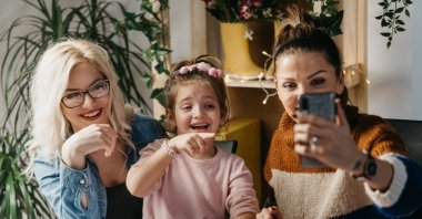 Just because we can't make in-person visits anymore doesn't mean we should forgo all social interaction. (iStock Photo)