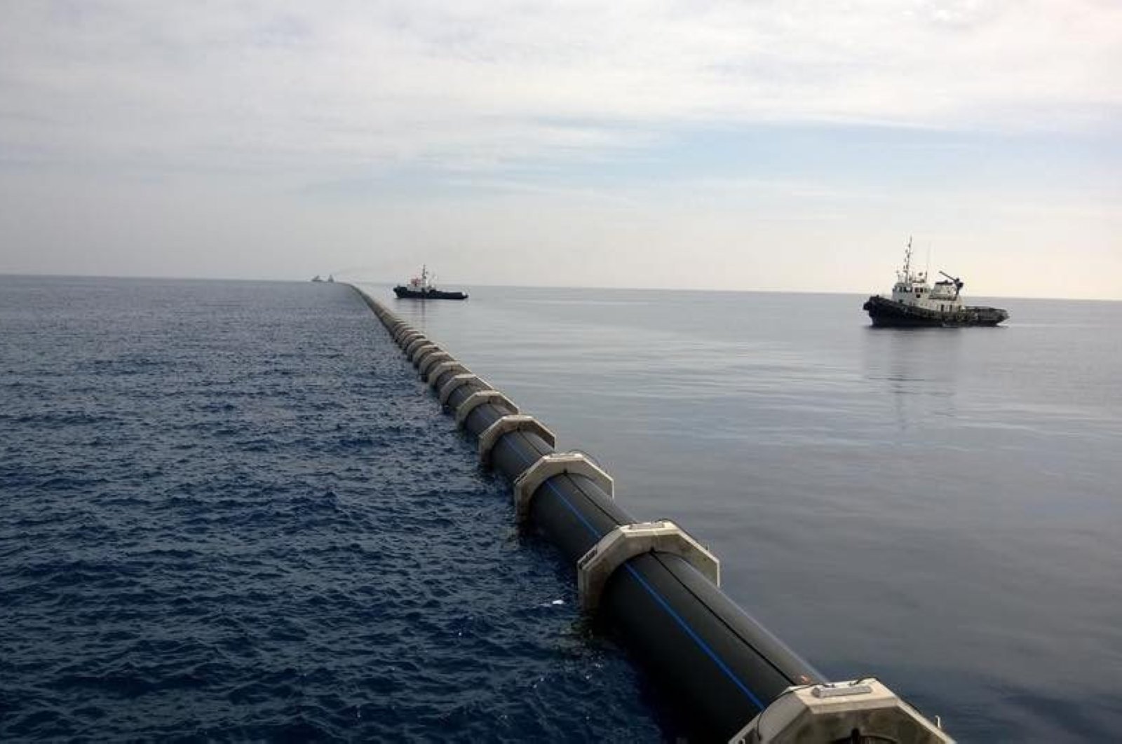 Part of the pipeline carrying fresh water from Turkey to the Turkish Republic of Northern Cyprus (TRNC), Oct. 19, 2015. (AA Photo)