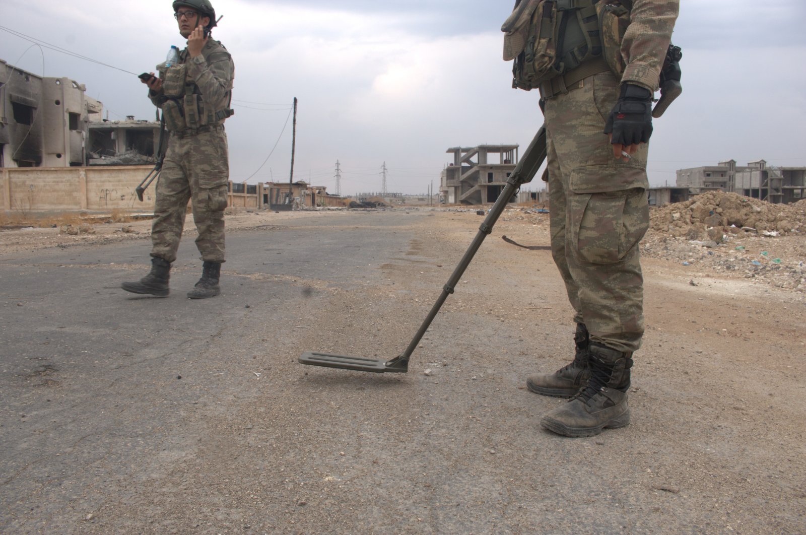 Turkish military's work is ongoing in liberated Syrian provinces to detect and destroy mines and other explosive devices planted by the terrorists. (IHA)

