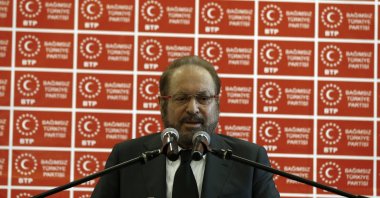 Haydar Baş, chairman of the Independent Turkey Party, speaks during a party congress, Oct. 20, 2019. (AA File Photo)