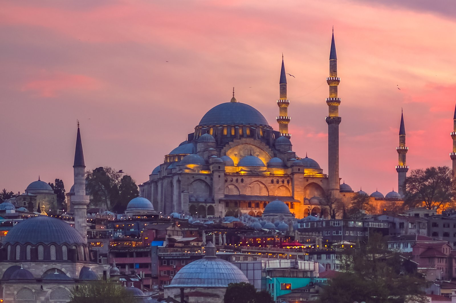 travel stories about istanbul