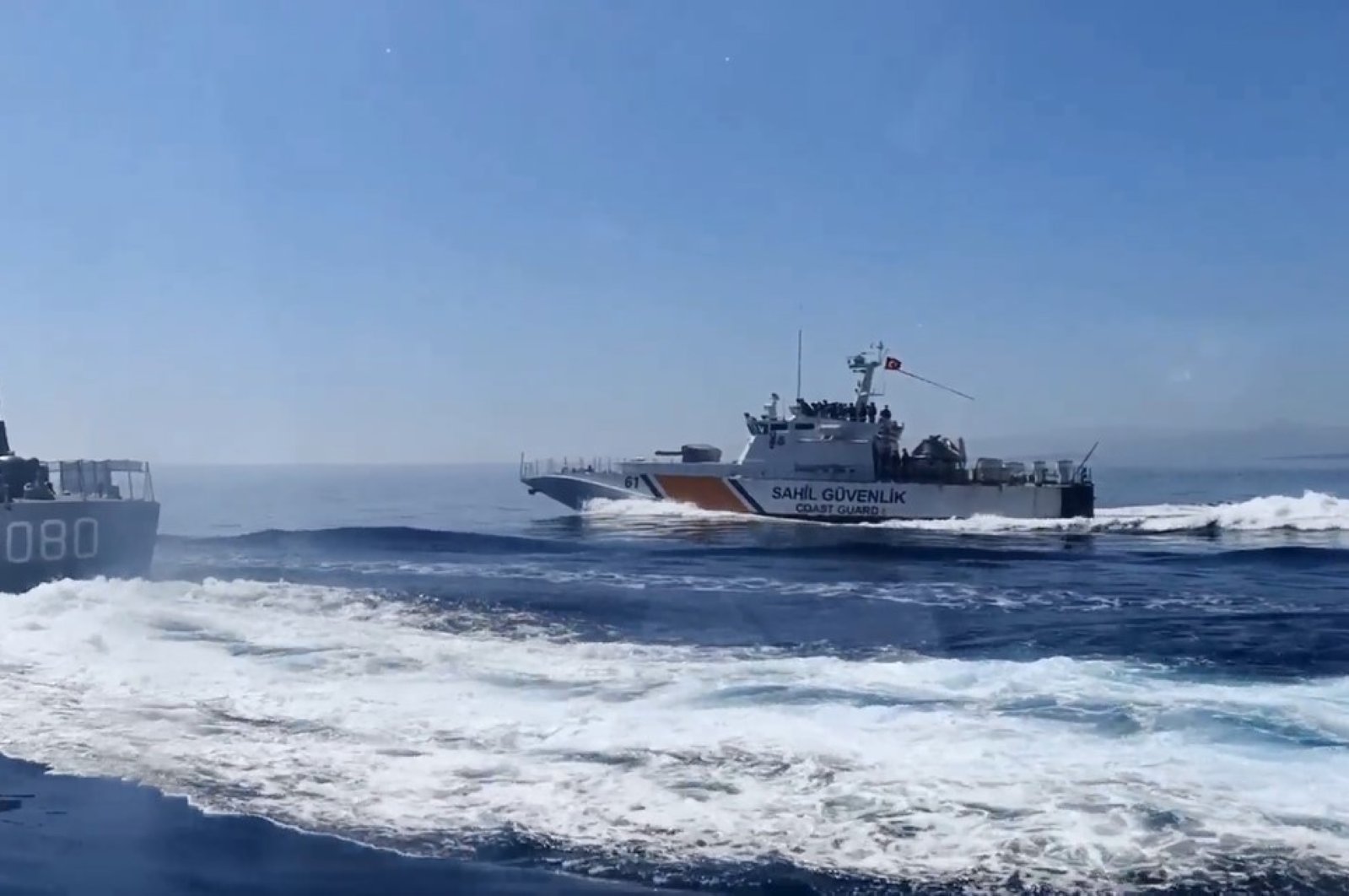 Three Greek coast guard boats had violated Turkish waters, only to be intercepted by the Turkish coast guard, April 19, 2020. (IHA)