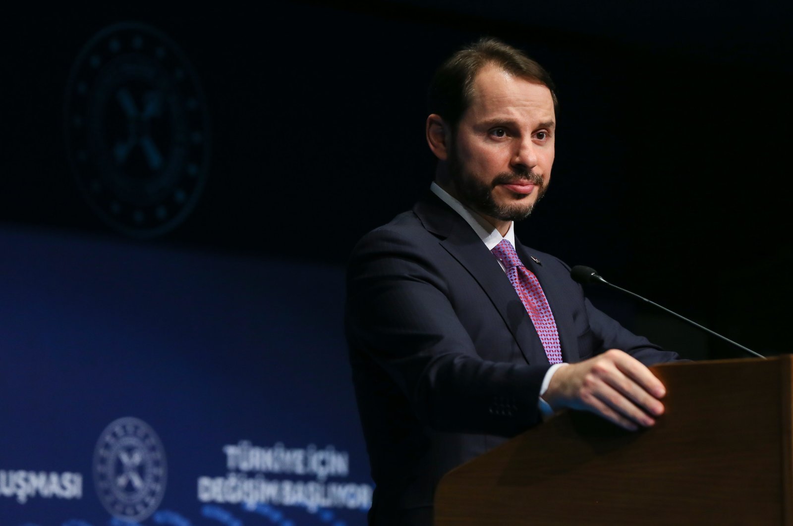 Treasury and Finance Minister Berat Albayrak speaks during a meeting with businesspeople in Turkey's western Uşak province, March 9, 2020. (AA Photo)