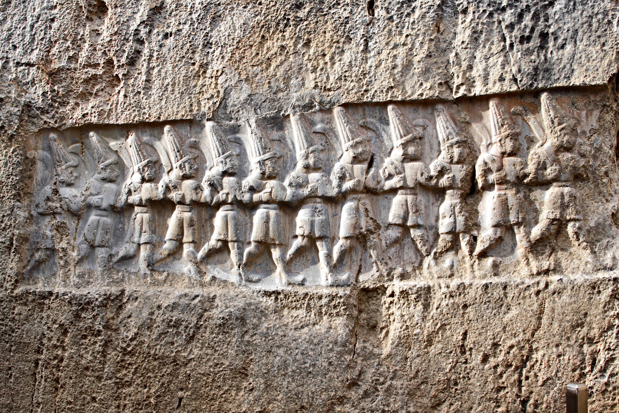This picture shows the 12 gods of the Hittites on the walls of the Yazılıkaya sanctuary of Hattusa. (iStock Photo)