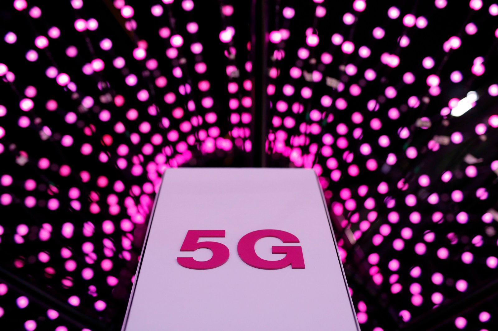 Photo shows a 5G antenna at a Deutsche Telekom stand on the first day of the Mobile World Congress (MWC) in Barcelona, Spain, Feb. 26, 2018. (AFP Photo)
