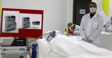 A Sahra ventilator machine is presented by the MKEK personnel, on April 24, 2020. (IHA Photo)