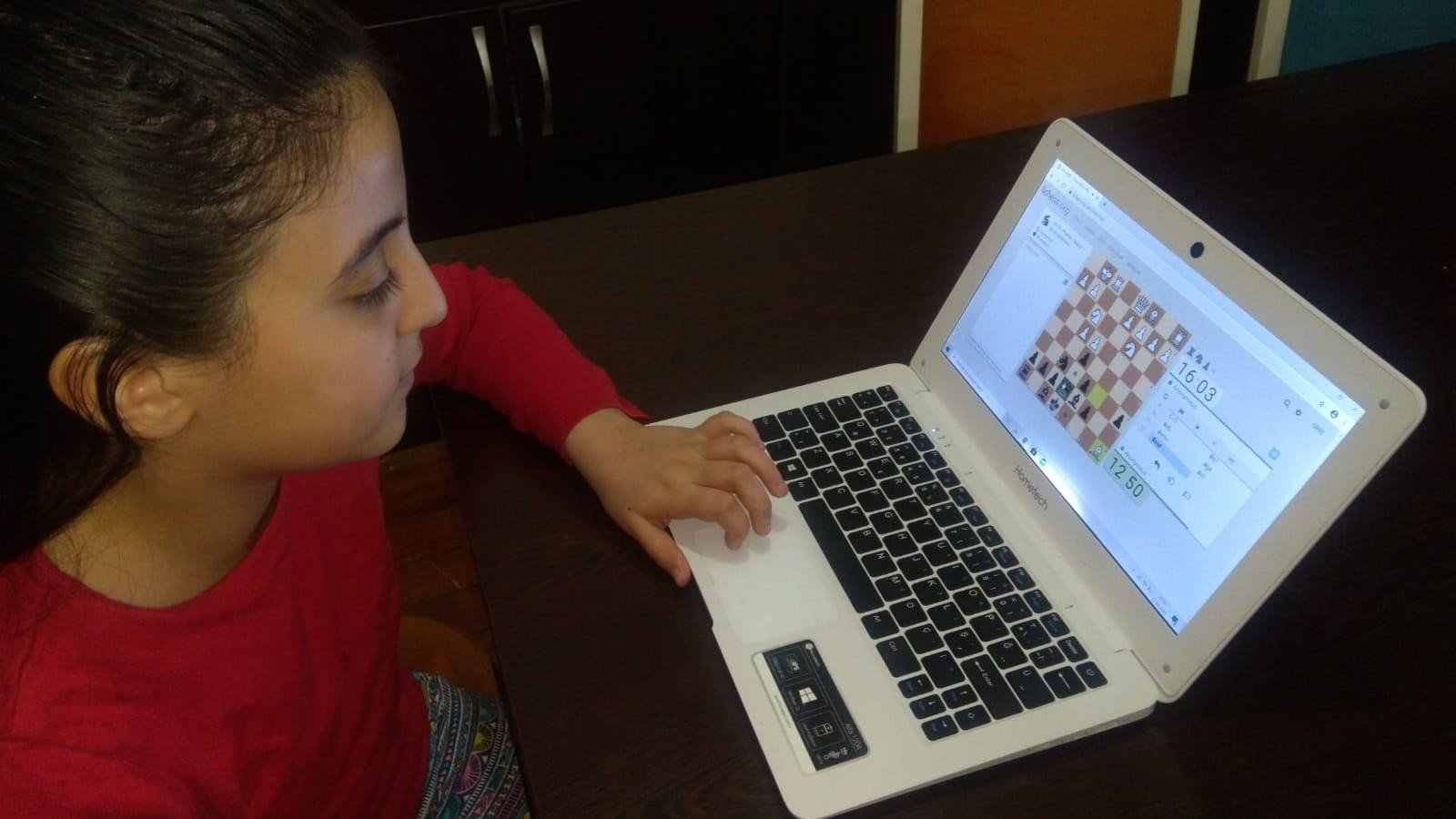 Online chess tournament kicks off for children in Turkey thumbnail
