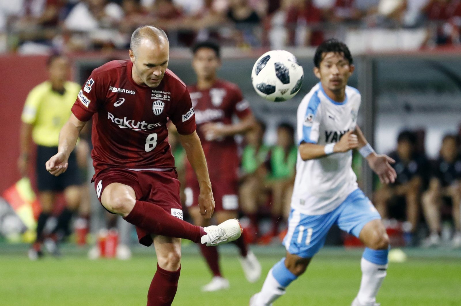 Andres Iniesta controls the ball during a match against Jubil Iwata, in Kobe, Japan, Saturday, August 11, 2018. (AP Photo) 
