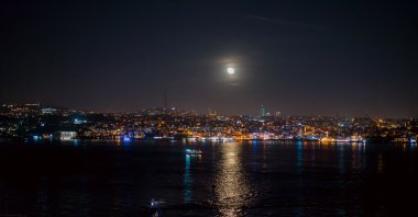 The moon creates a beautiful sea sparkle on the waters of the Bosporus along the coasts of Istanbul. (iStock Photo)