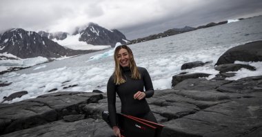 Freestyle diver ŞahikaErcümen became the first Turkish woman to dive without air tanks in Antarctica, Horseshoe Island, Antarctica, Feb. 5, 2019. (AA Photo)