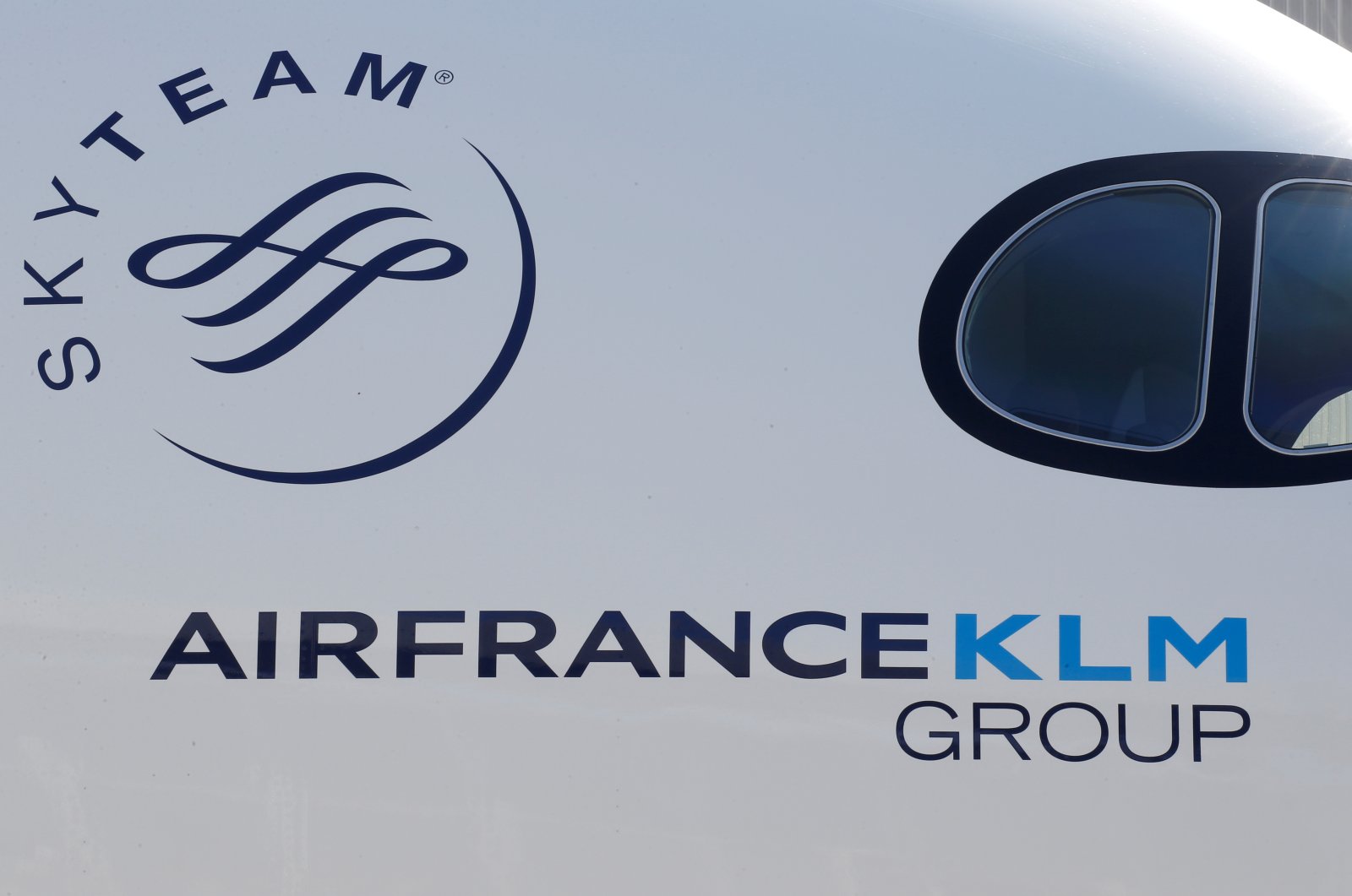 The logo of Air France-KLM Group is pictured on an Airbus A350 in Colomiers near Toulouse, France, Sept. 27, 2019. (Reuters Photo)