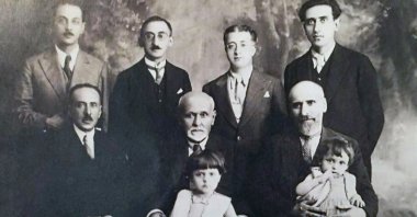 Standing from left to right, Mahir İz, Ali Nihat Tarlan, Abdülbaki Gölpınarlı, Şeyh Sadettin Nüzhet Ergün and sitting from left to right, Abdülbaki Baykara, Ömer Ferid Kam and Tahir Olgun.