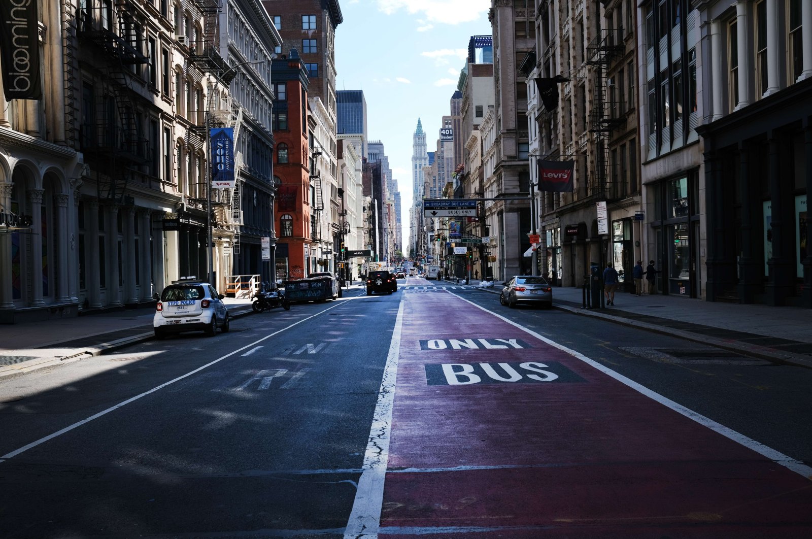 Broadway stands empty as the coronavirus keeps financial markets and businesses mostly closed, in New York City, New York, U.S., May 7, 2020. (AFP Photo)