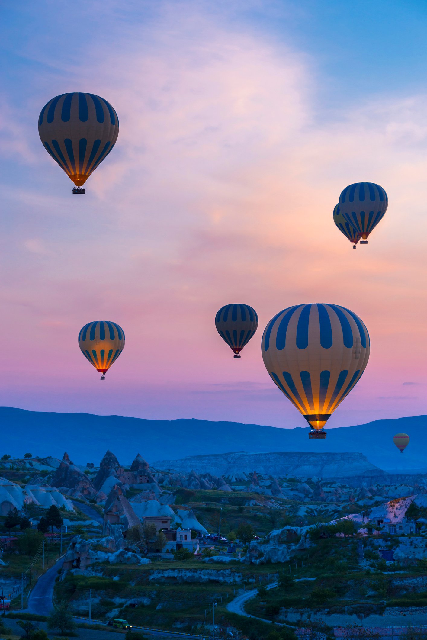 Early hours of the morning, just before the sun rises, are great for a hot air balloon ride. (iStock Photo)