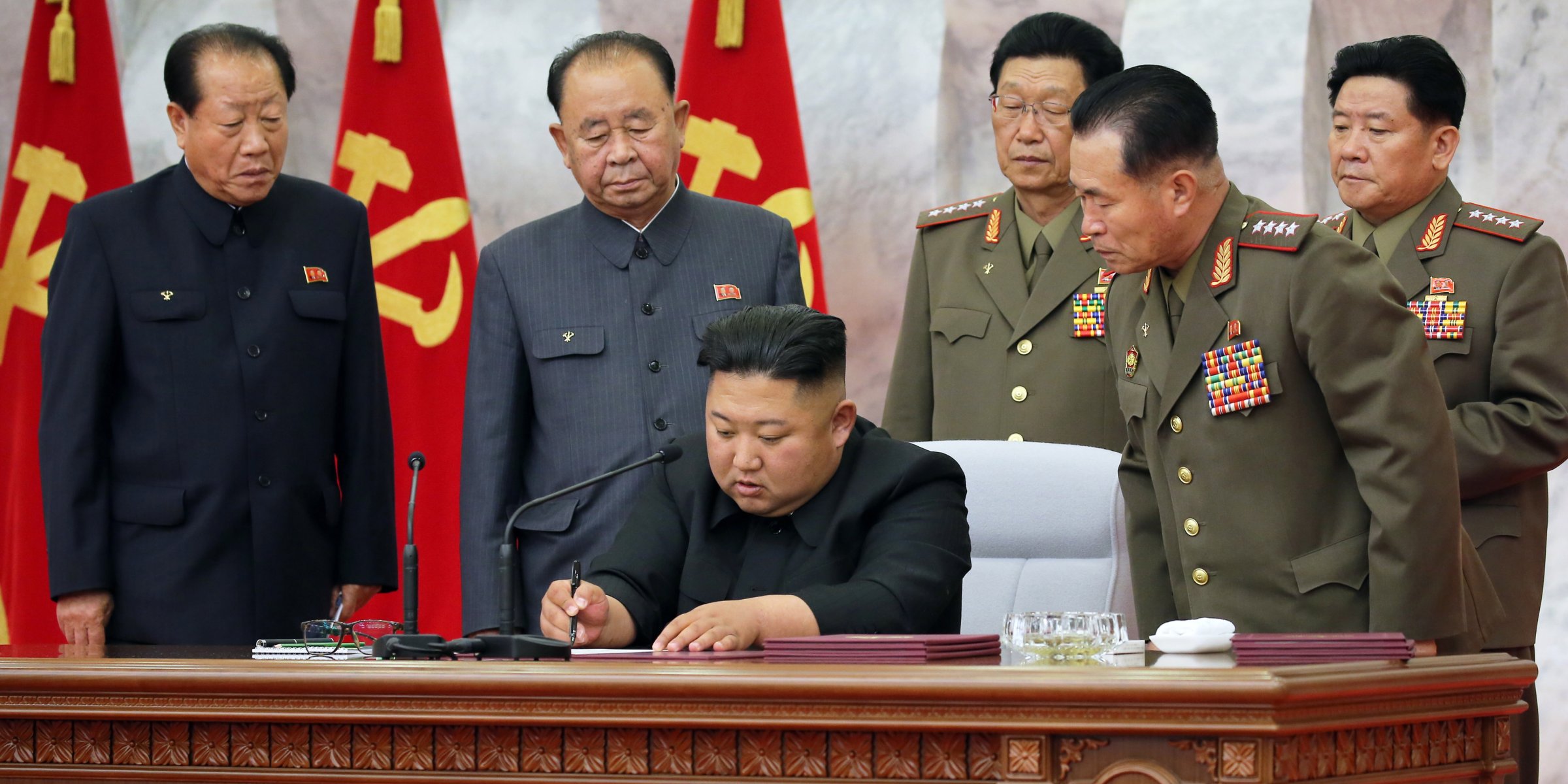 North Korea's Kim Jong Un holds meeting on bolstering nuclear ...