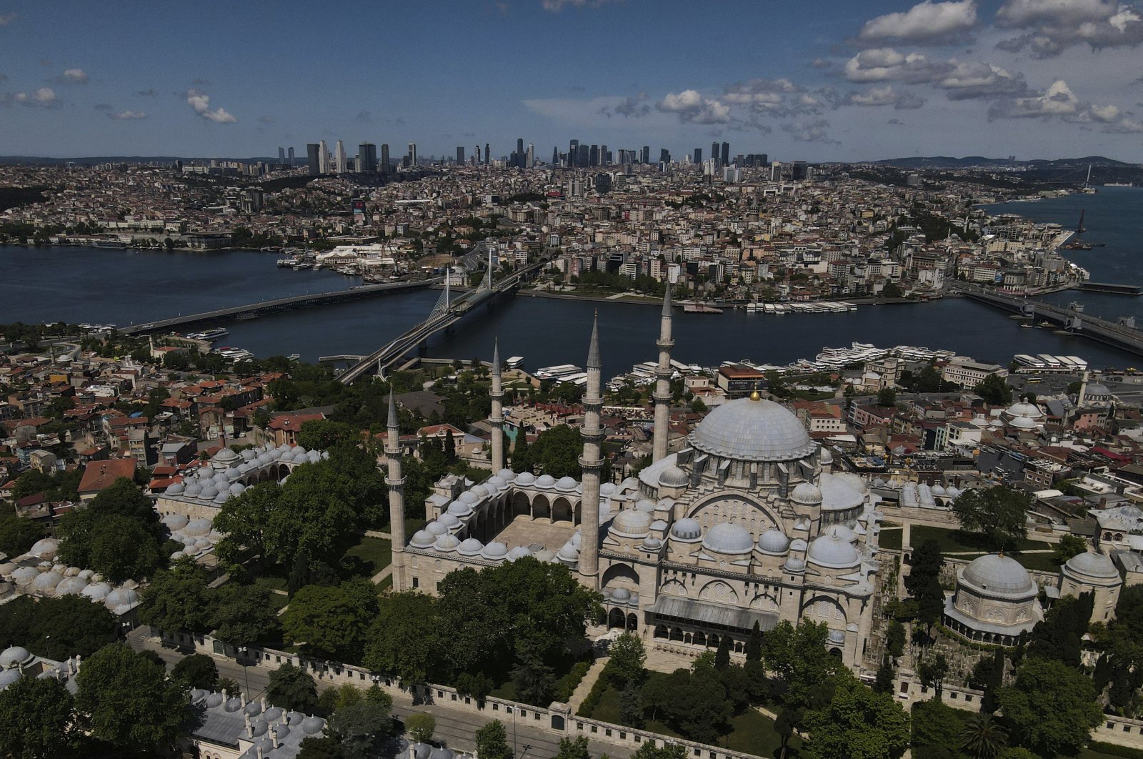 An aerial view of the historical district of Istanbul during the last day of a four-day curfew due to the coronavirus outbreak, Turkey, May 26, 2020. (AP Photo)
