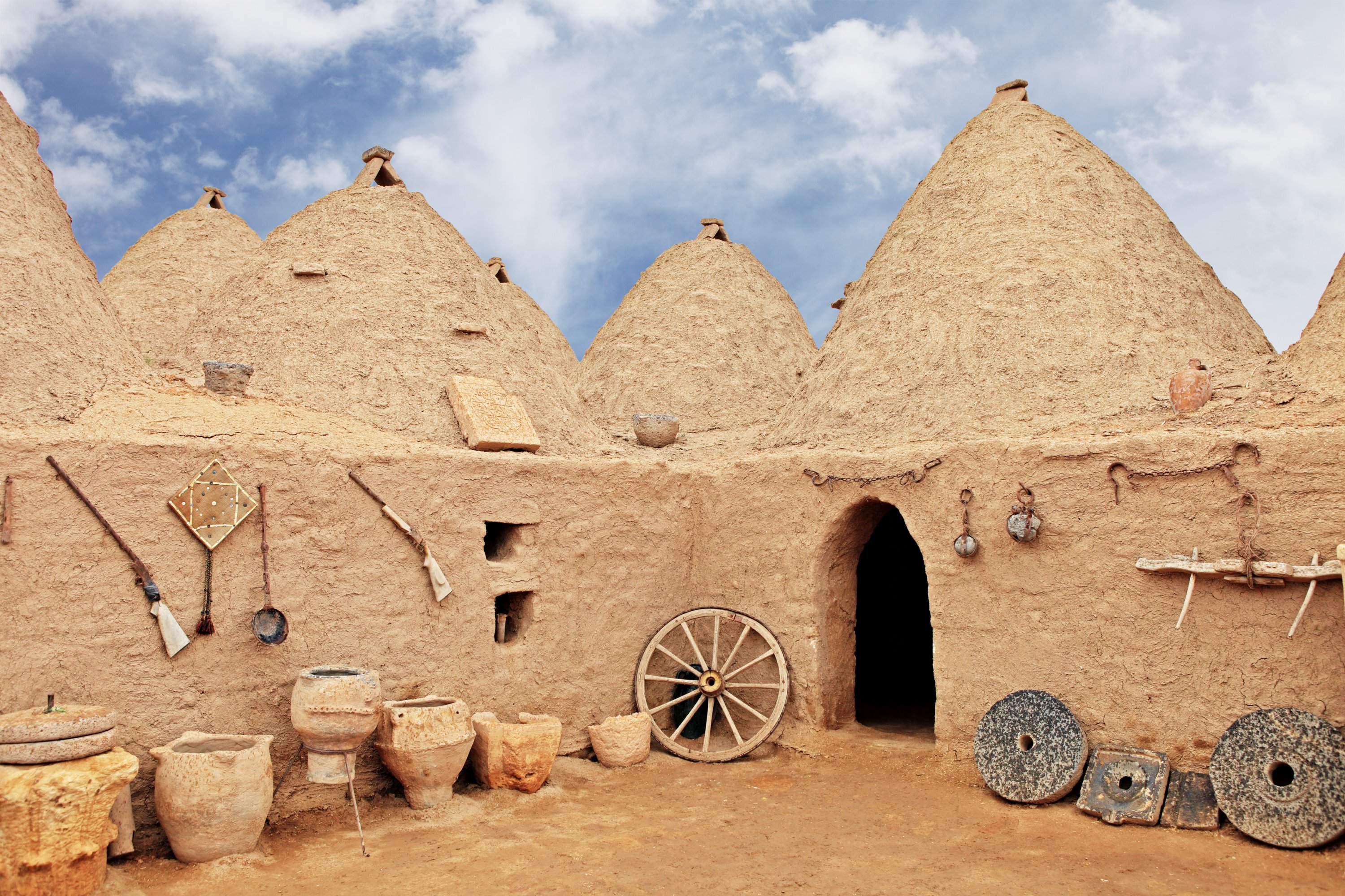 Harran is known for its beehive-domed vernacular houses. (iStock Photo)
