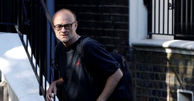 Dominic Cummings, special advisor for Britain's Prime Minister Boris Johnson leaves his home in London, following the coronavirus outbreak, London, May 29, 2020. (Reuters Photo)