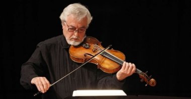 Ruşen Güneş was deemed worthy of state artistry by the Ministry of Culture and Tourism in 1998. (AA Photo)