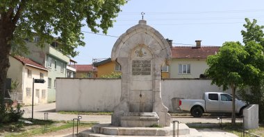 The fountain was built in 1909 when Sultan Mehmed V Reşad acceded to the throne. (AA PHOTO)