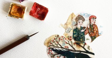 The art of miniature is actually finely crafted small paintings. (AA Photo)