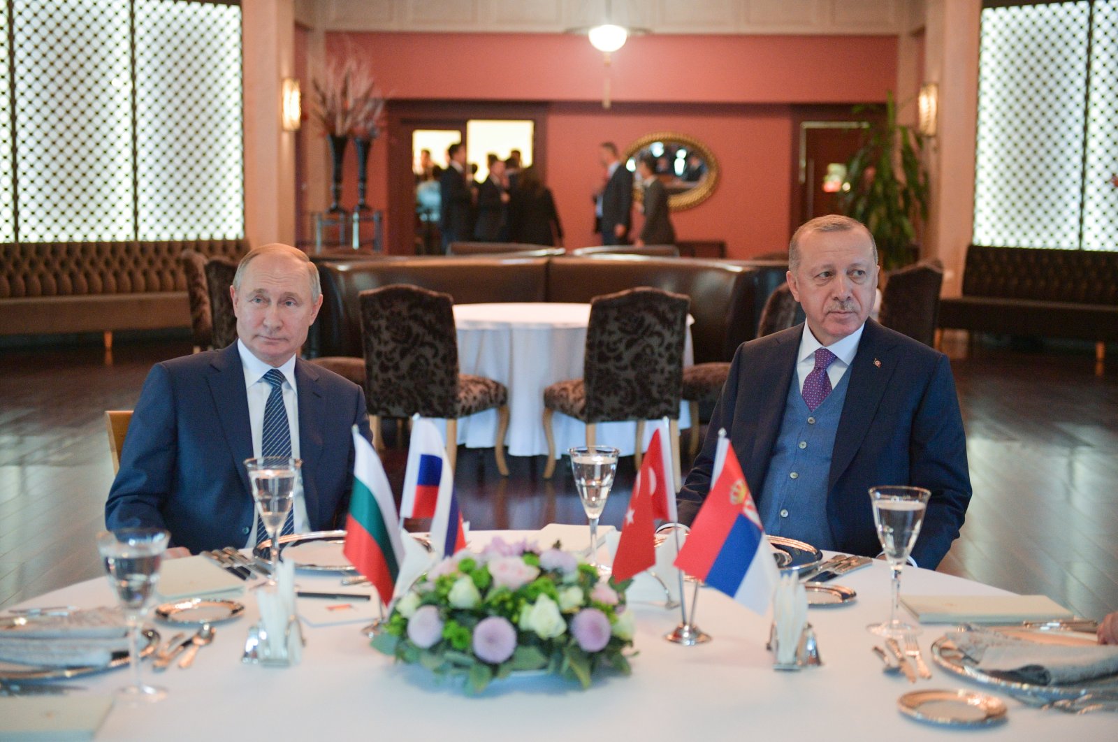President Recep Tayyip Erdoğan and Russian President Vladimir Putin attend a working lunch in Istanbul, Jan. 8, 2020.  (Reuters Photo)