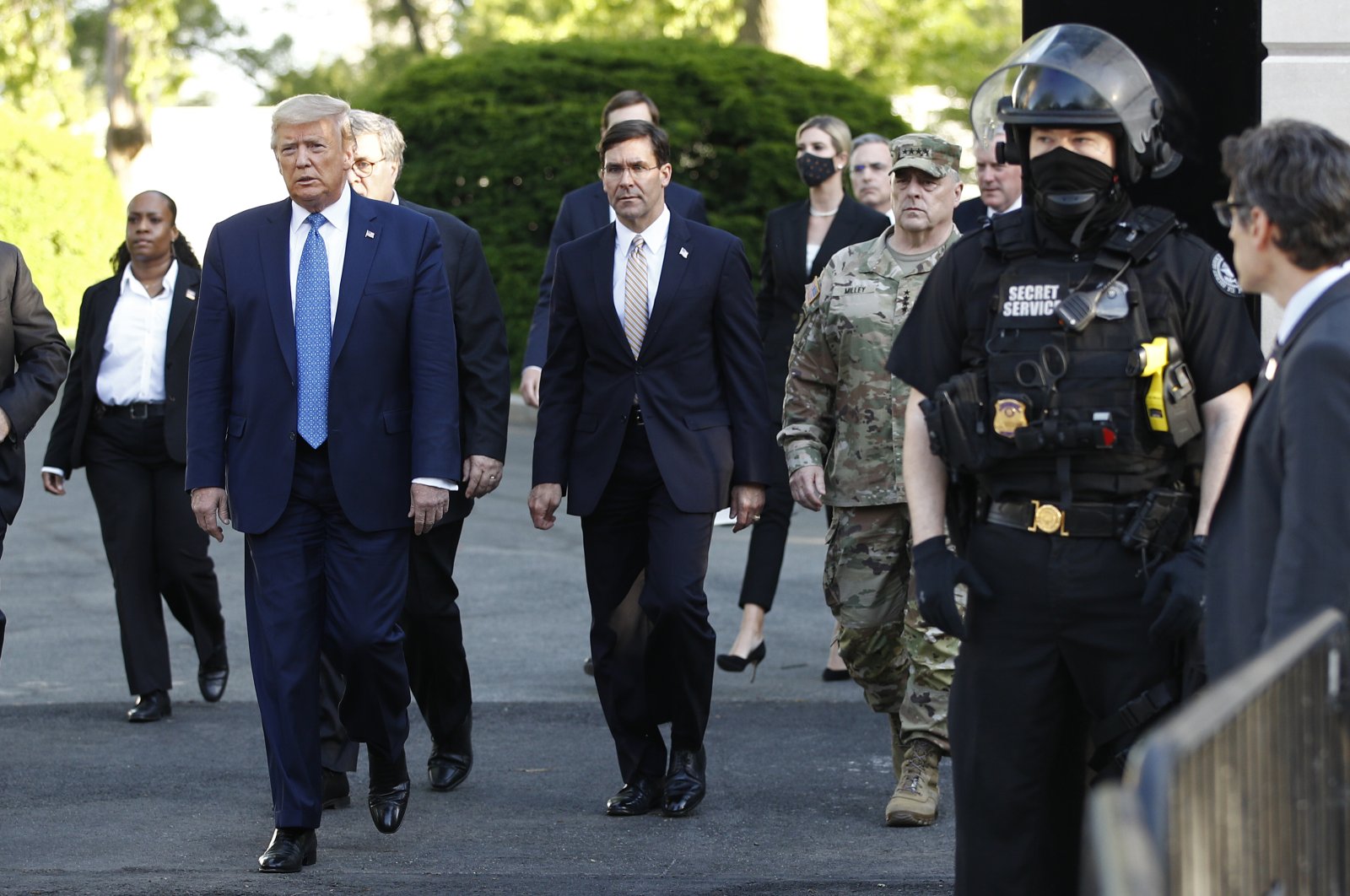 U.S. President Donald Trump and Defense Secretary Mark Esper in White House, Washington, June 1, 2020. (AP Photo)