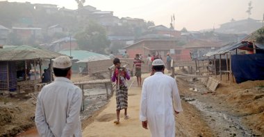 Rohingya refugees walk on a road at the Balukhali camp in Cox's Bazar, Bangladesh, April 8, 2019. (Reuters Photo)