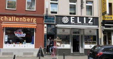 A nail bomb strapped to a bicycle was left outside this Turkish-run barbershop in Cologne, Germany in 2004. (AA Photo)