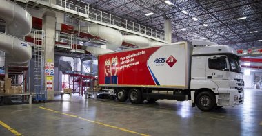 An Aras Kargo truck is seen at the company’s Ikiteli Transfer Center in Istanbul’s Başakşehir district in this undated file photo.

