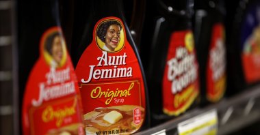 Bottles of Aunt Jemima pancake syrup are displayed on a shelf at Scotty's Market in San Rafael, California, U.S., June 17, 2020. (AFP Photo)