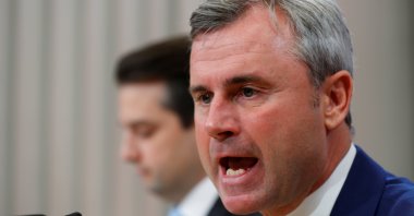 Freedom Party (FPÖ) head Norbert Hofer addresses the media in Vienna, Austria, Dec. 13, 2019. (Reuters Photo)