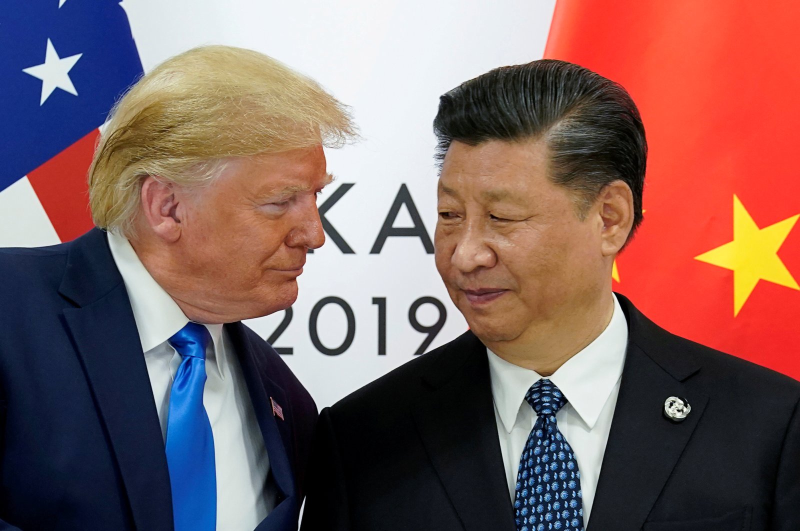 U.S. President Donald Trump meets with China's President Xi Jinping at the start of their bilateral meeting at the G-20 leaders' summit in Osaka, Japan, June 29, 2019. (Reuters File Photo)