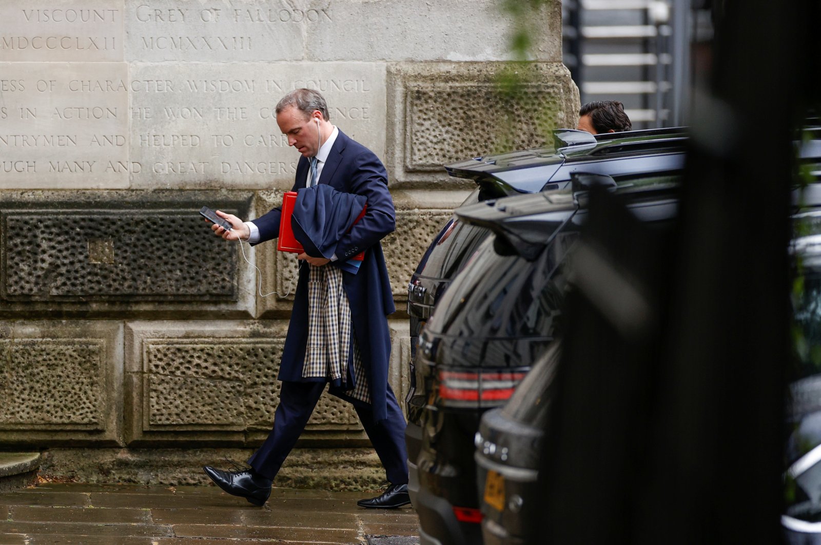 Britain's Secretary of State for Foreign Affairs Dominic Raab arrives in Downing Street, in London, Britain, June 18, 2020. (Reuters Photo)