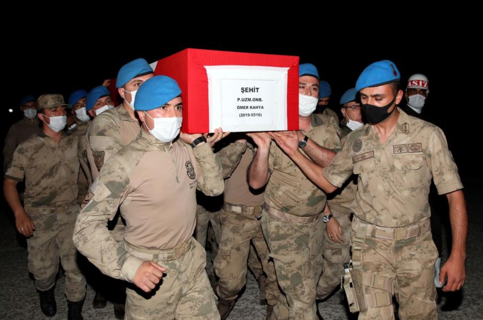 Soldiers carry the coffin of Ömer Kahya, a corporal killed in counterterrorism operations in Iraq, during a funeral ceremony in Şırnak, Turkey, June 19, 2020. (COURTESY OF MINISTRY OF NATIONAL DEFENSE) 
