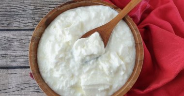 This file photo shows traditional Turkish yogurt in a pot. (Sabah Photo)
