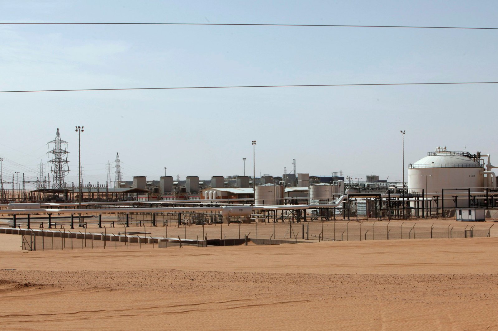 A general view of Libya's Sharara oil field, Dec. 3, 2014. (Reuters Photo)