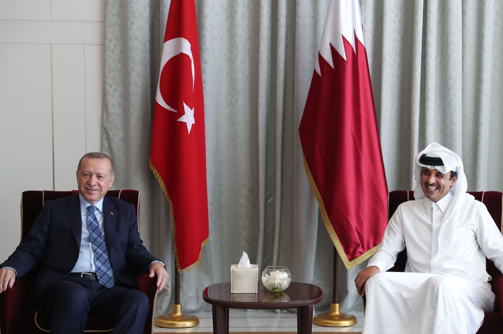 This handout picture provided by Qatar's Government Communications Office (GCO) on July 2, 2020 shows Emir Sheikh Tamim bin Hamad al-Thani (R) meeting with President Recep Tayyip Erdoğan in the capital Doha. (AFP Photo)