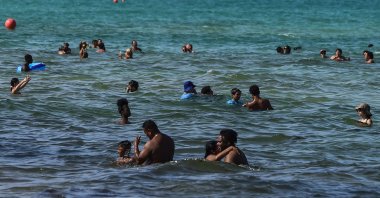 People enjoy the water at Miami Beach, Florida, U.S., July 2, 2020. (AFP Photo)