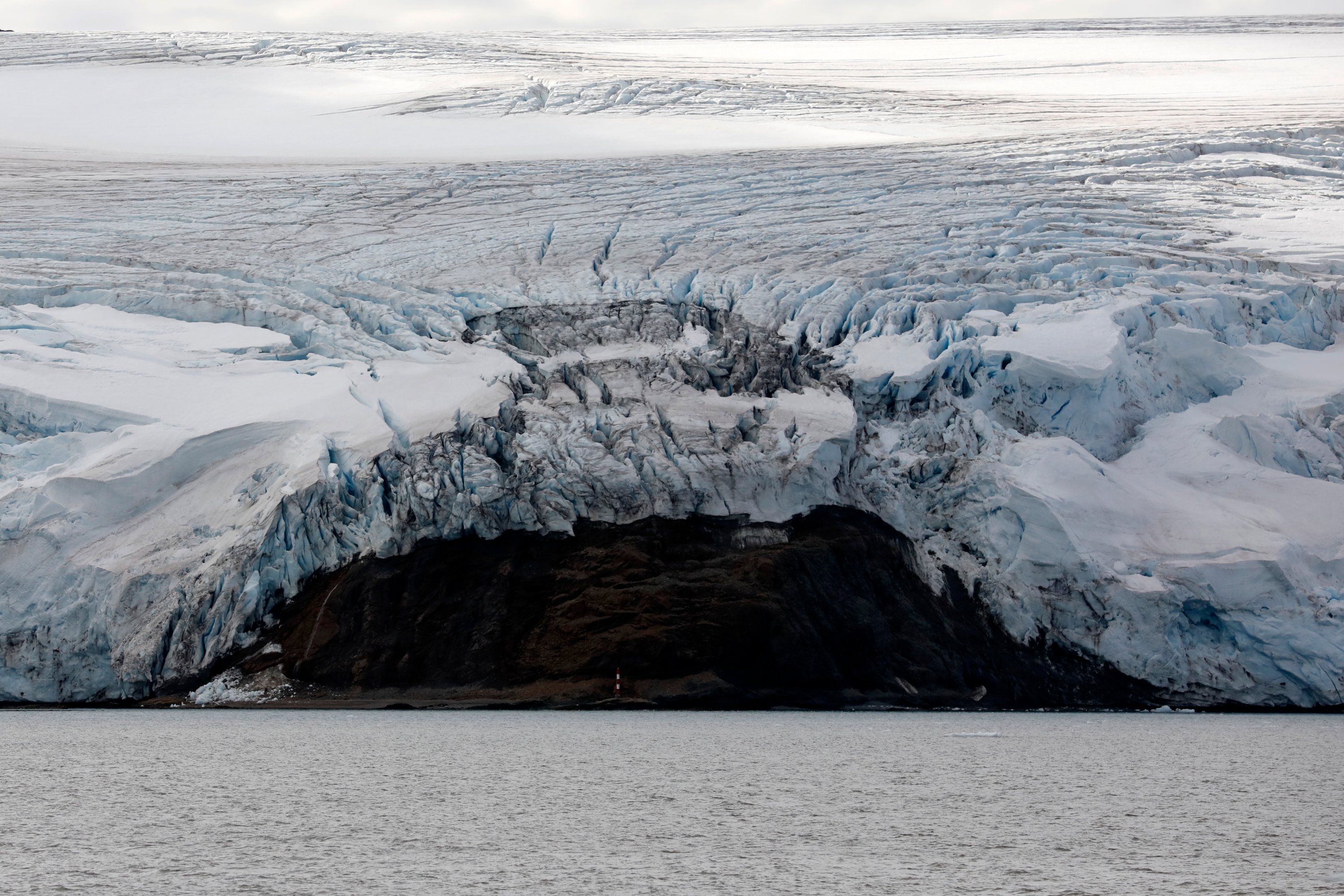 Antarctica is full of icebergs and glaciers. (Photos by Hayrettin Bektaş)