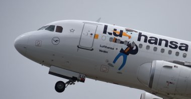 An aircraft of the German airline Lufthansa starts from "Franz-Josef-Strauss" airport in Munich, southern Germany, on June 25, 2020. (AFP Photo)