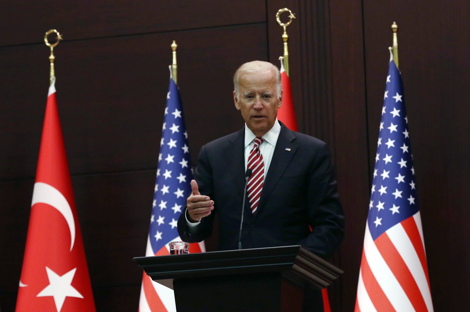 Former U.S. Vice President Joe Biden speaks to the media after talks with then-Prime Minister Binali Yıldırım in the capital Ankara, Turkey, Aug. 24, 2016. (AP Photo)