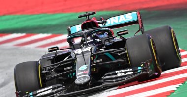 Mercedes' Lewis Hamilton steers his car during the F1 Styrian Grand Prix race in Spielberg, Austria, July 12, 2020. (AFP Photo)