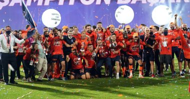 Başakşehir poses for a photo after winning the Turkish Süper Lig, Istanbul, Turkey, July 19, 2020. (IHA Photo)