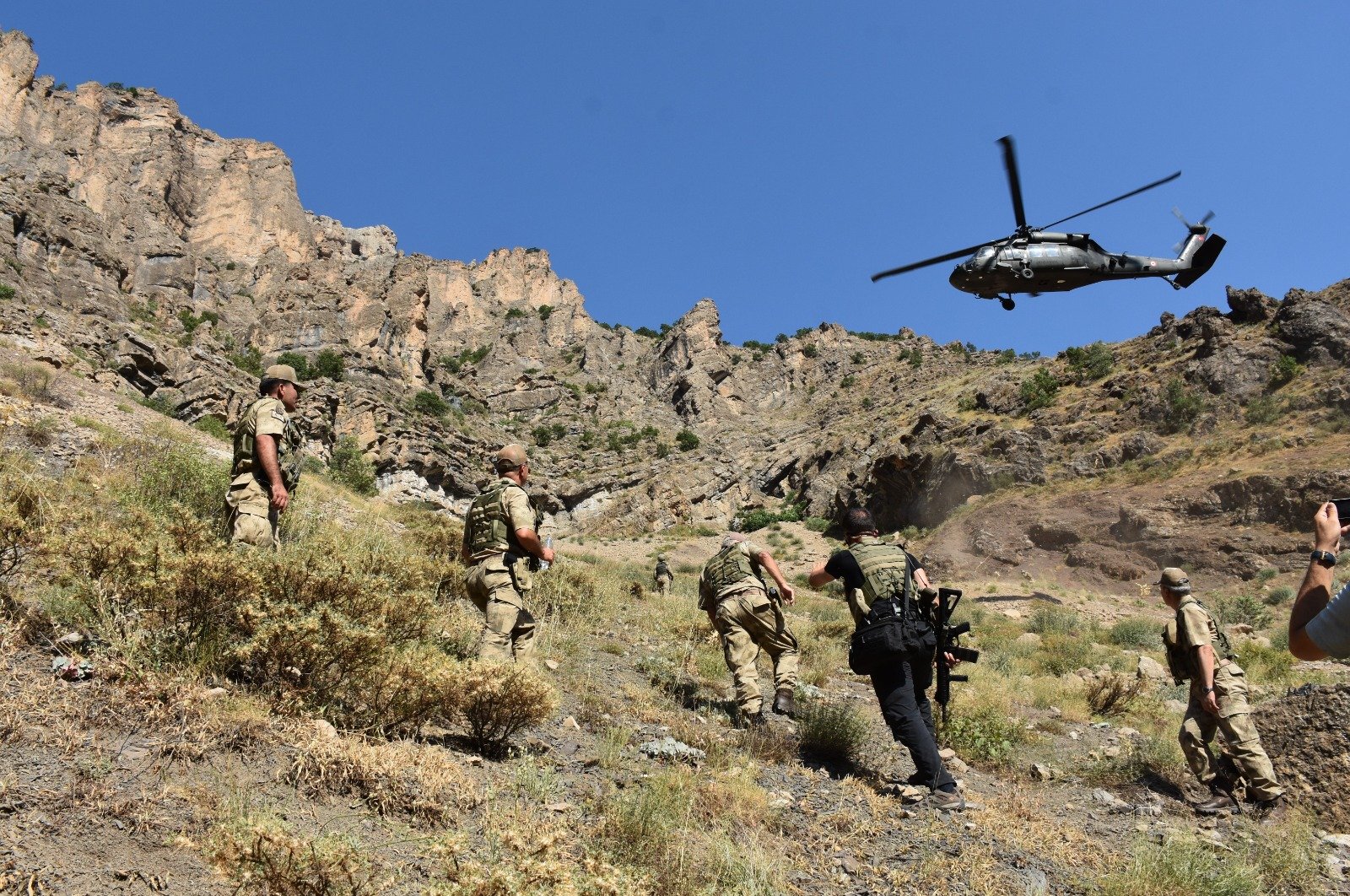 Turkish soldiers operate in Hakkari as part of the newly launched Operation Lightning-Cilo 2, July 20, 2020. (AA)